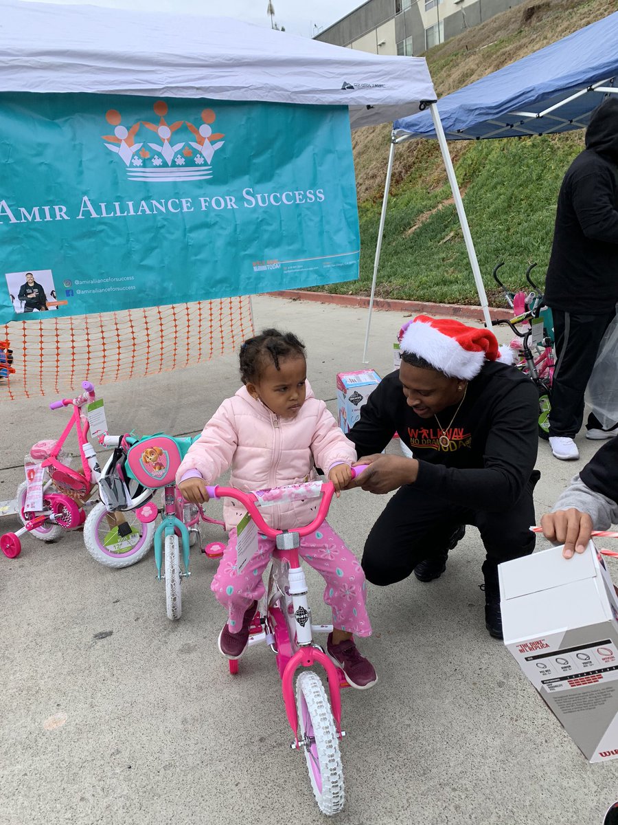 _sofattish's tweet image. #ToyDrive #2019 #amirallanceforsuccess #sandiego #sofattish