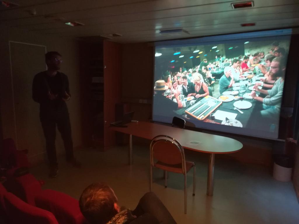 TAAFofficiel's tweet photo. Atelier des ailleurs 5, présentation du projet artistique de Guillaume Lambert qui sera en résidence sur l'île #Amsterdam jusqu à avril 2020. #ADA5 @Prefet974 @lesoutremer @FracReunion https://t.co/T4WJl1isXE
