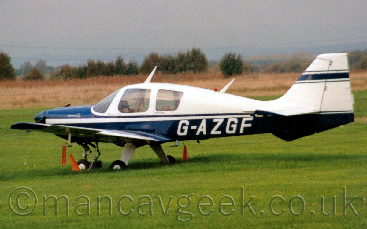 mancavgeek's tweet photo. Bonus Photo of the Day 2019-12-23.
G-AZGF, Beagle B-121 Pup Series 2, at Manchester Barton @city_airport , at some time in the 1990s.
#avgeek #planespotting #potd #manchesterBarton #egcb #beagle #b121 #pup https://t.co/2xDonTvELM