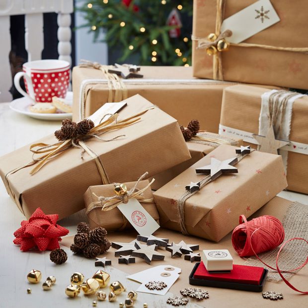 northwooduk's tweet photo. Brown paper and a little imagination and your gifts can look fantastic! 🎁😍 >> https://t.co/B6wk9M6piR #Christmas https://t.co/xHol5kZksz