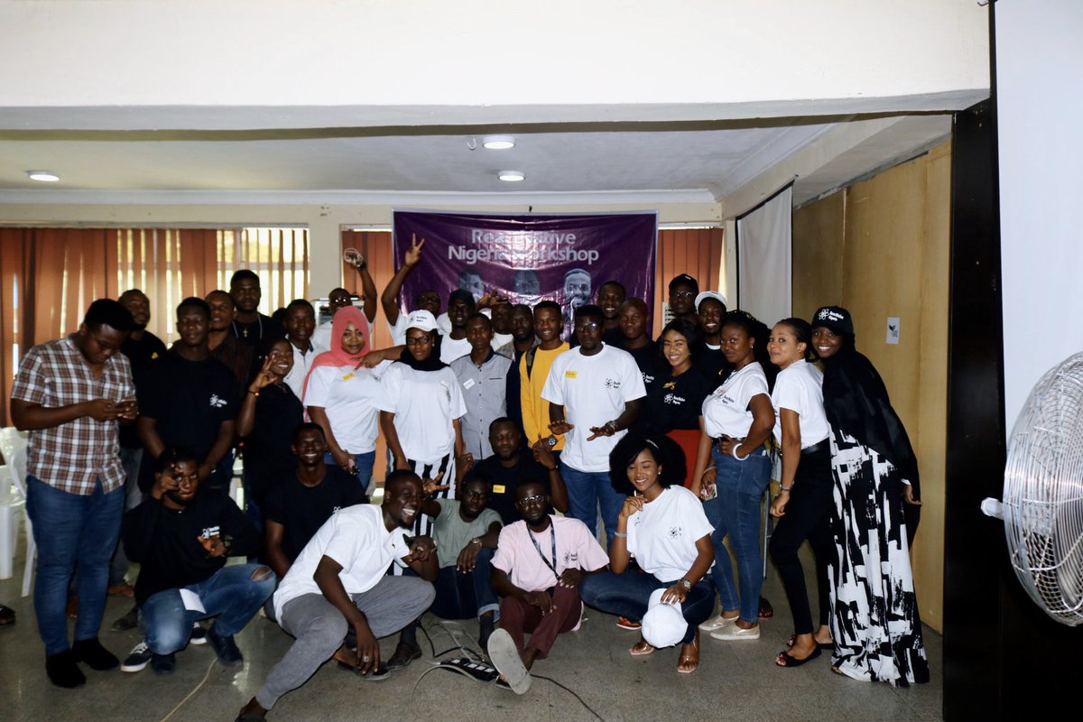 ReactNativeNG's tweet photo. Thanks to everyone that came out for the workshop.
#reactnativenigeria #reactnativeng https://t.co/k2g5fwmP5R