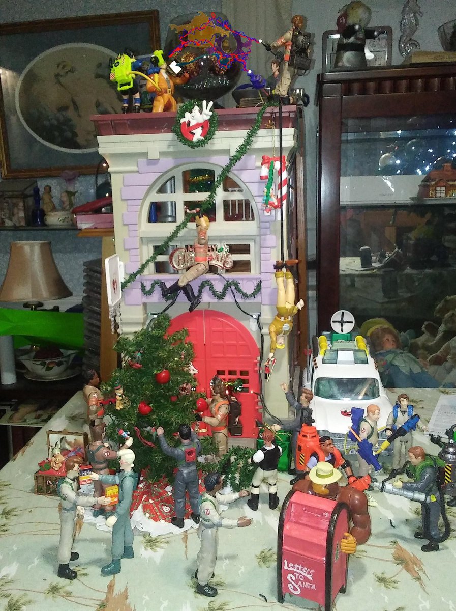 reactionfigure's tweet photo. Ghostbusters Christmas via collector Nicholas Tosoni. https://t.co/MNbnm4zef1