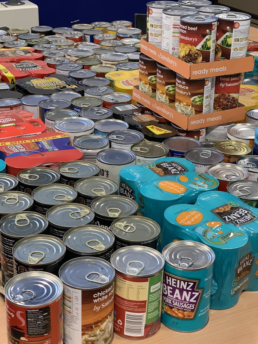 NicolaPalios's tweet photo. Absolutely blown away at the generosity of Tranmere supporters. Putting together 75 amazing hampers for local people in desperate need. I love how the SWA look after their own ππͺπΌππ
#TRFC #nooneleftbehind #christmashampers @SFoodbanks https://t.co/smSGzXBp0S