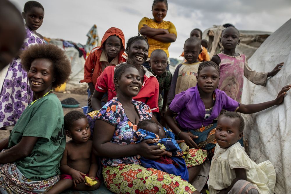 MSF_ITALIA's tweet photo. @peppevideomaker @amasias3 @AVarraineLeca Il nostro 2019 in #foto 📷https://t.co/0D2KT1zTtL https://t.co/8Z4k5p0h11