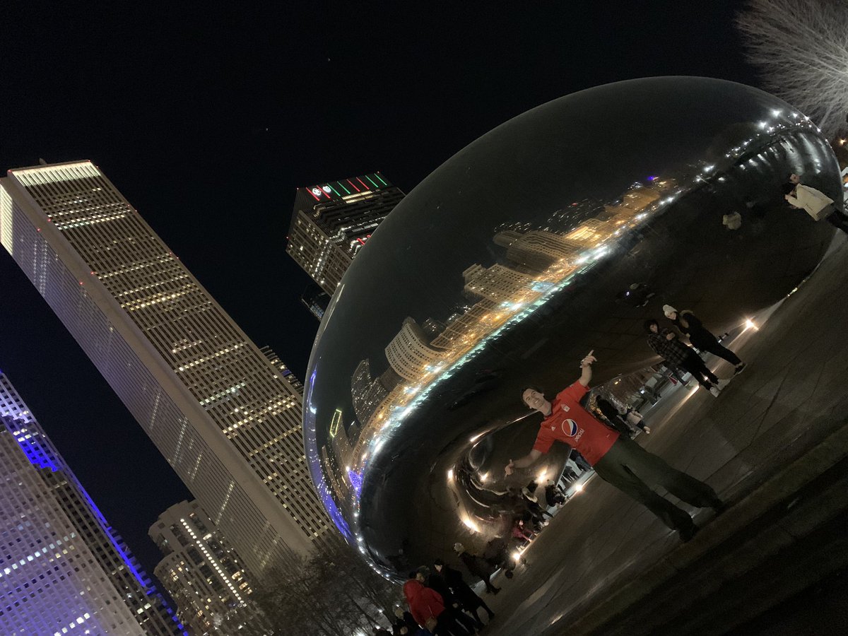 ing_wfranco's tweet photo. Desde Chicago millennium park !! #america #escarlata #vamosmecha #américaenelmundo #americadecali #americaenelmundo #AmericanosPorElMundo #SomosEscarlatas #pasiondeunpueblo #fanaticosescarlata #diablosrojos #milleniumpark #milleniumparkchicago #illinois #estadosunidos #usa https://t.co/E9TvTV3HEY