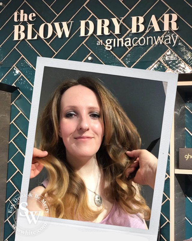 SewWhite's tweet photo. Last minute gifts for women you can book now but which can happen in the new year. Check out my top experiences to gift blog post.  https://t.co/Ka2TFiCdXP 
Featuring @BeeSmithHats @GardeniaLondon @Becca_GrayXx @GinaConwayAveda and @elyswimbledon https://t.co/4FK4SslqQg