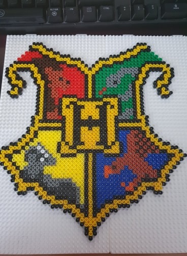 daron_stream's tweet photo. 23ème jour, presque le bout du tunnel !

Aujourd'hui à gagner : 1 Creation Harry Potter + pin’s Harry Potter chapeau

PS: photos non contractuelles https://t.co/SHiO6tcoQo