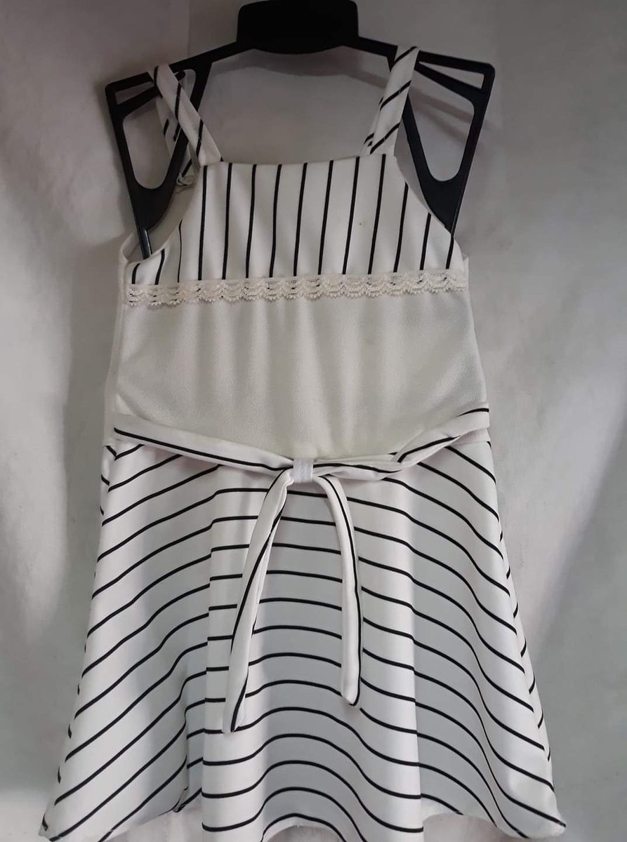 JesseOrange4's tweet photo. WHITE DRESS FOR KIDS
₱120.00 https://t.co/zMgnWM4HRi