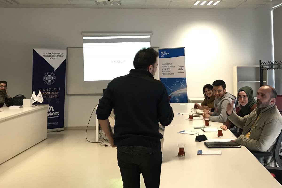 Firmalarımızın ve girişimcilerimizin katılımı ile E-Ticaret Çalıştayı ve Dijital Pazarlama Eğitimimizi gerçekleştirdik.
We conducted our E-Commercial Workshop and Digital Marketing Training with the participation of our companies and entrepreneurs. #EENCanHelp