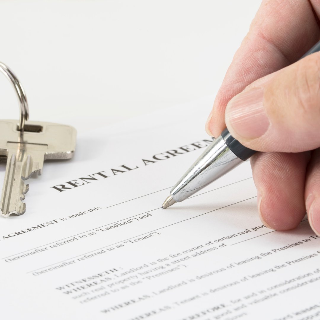 Never bother reading agreements? Well you should! You never know what could be in these agreeemnts. If your agent can't explain this in plain words then get another agent.
-
-
#property #relocation #landlords #tenants #propertylinks #community #eastlondon #newham #facts #tenancy