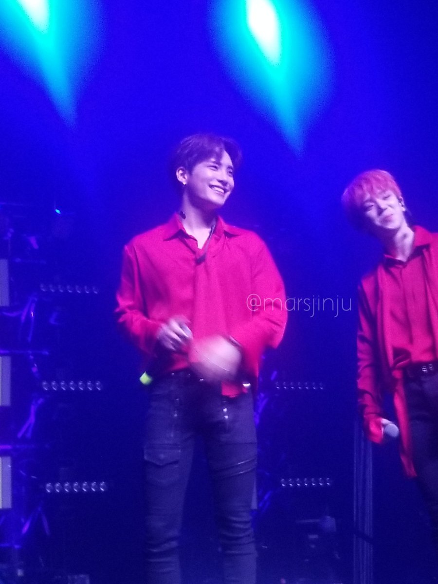 seonghwacafe's tweet photo. Here some other photos... ill look through my photos more and post more later ... 

#ace #ACEinLosAngeles #ACEinLA #ToBeAnAce #choice https://t.co/jmvWpDHOGi