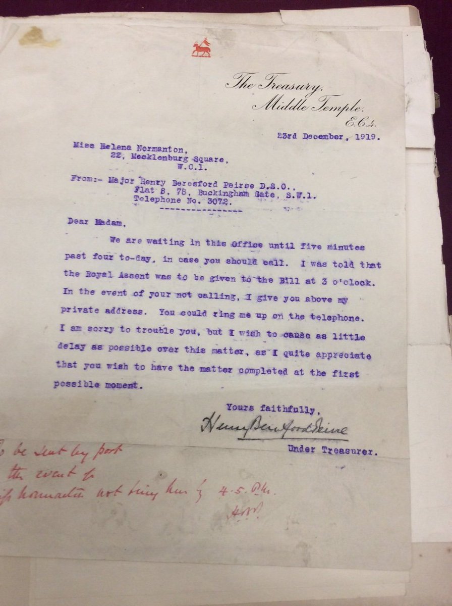#otd 1919 the Sex Disqualification (Removal) Act received Royal Assent. This letter from Helena Normanton's archive says that this was expected at 3pm and that @middletemple would remain open until 4.05pm so that her entry to the Inn could be completed. #womeninlaw