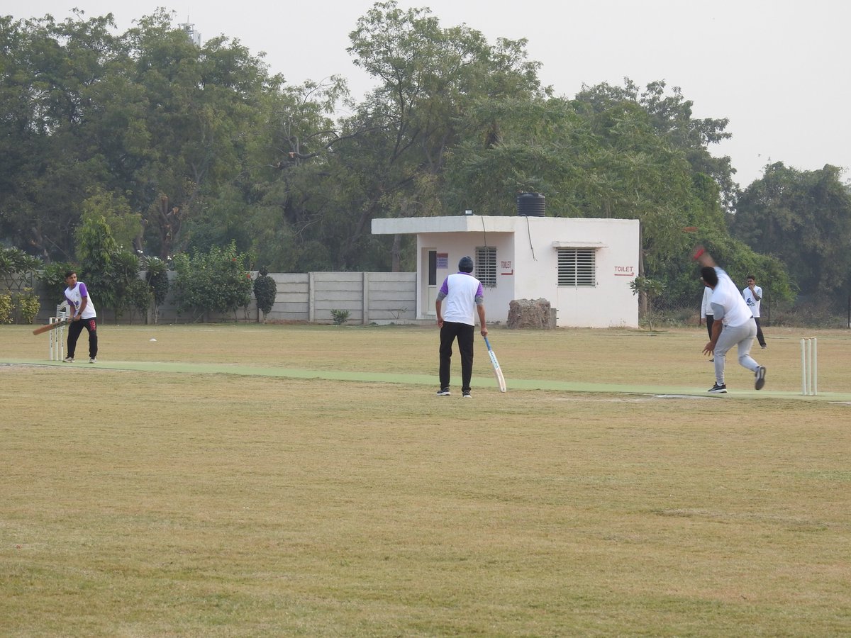 DEVITPL's tweet photo. DEV IT #CricketLeague 2019 Season 7 (League Matches) | Match #12 Photos - MUSKETEERS vs KNIGHTS
KNIGHTS won the toss and elected to field.
MUSKETEERS: 91/8 (12.0 Ov)
KNIGHTS: 71/7 (12.0 Ov)
MUSKETEERS won by 20 runs. #LifeAtDevIT https://t.co/EGmnVrNgoX