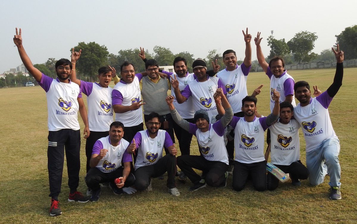 DEVITPL's tweet photo. DEV IT #CricketLeague 2019 Season 7 (League Matches) | Match #12 Photos - MUSKETEERS vs KNIGHTS
KNIGHTS won the toss and elected to field.
MUSKETEERS: 91/8 (12.0 Ov)
KNIGHTS: 71/7 (12.0 Ov)
MUSKETEERS won by 20 runs. #LifeAtDevIT https://t.co/EGmnVrNgoX