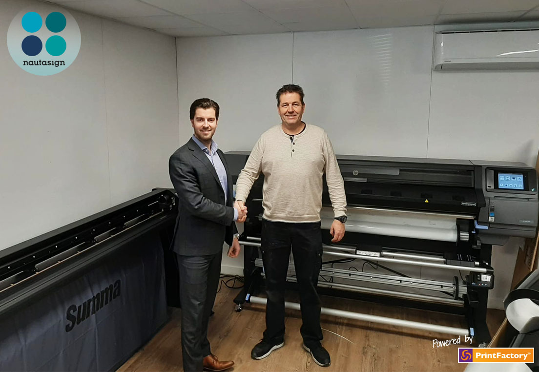 De Plakkerij in Eerbeek gaat goed het nieuwe jaar in! Zo werd daar een HP latex 365, een Summa S Class 2 160T én een Xlam laminator geplaatst. Veel plezier met jullie nieuwe machines en van harte gefeliciteerd!