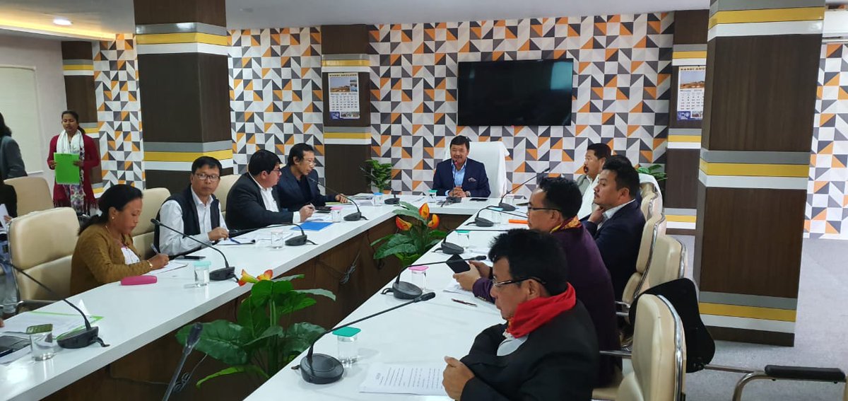 TuliramRonghang's tweet photo. I convened a review meeting at KAAC Conference Hall, on the progress of implementation of Centrally Sponsored Schemes like #NITIAayog, #SIDF, #RIDF, #NLCPR, #NECIDS, #RKVY, #NFSM, 5th Finance Commission, with EMs, MACs, Secretaries, Engineers, Officers, et al. https://t.co/jtuq7vkiYD