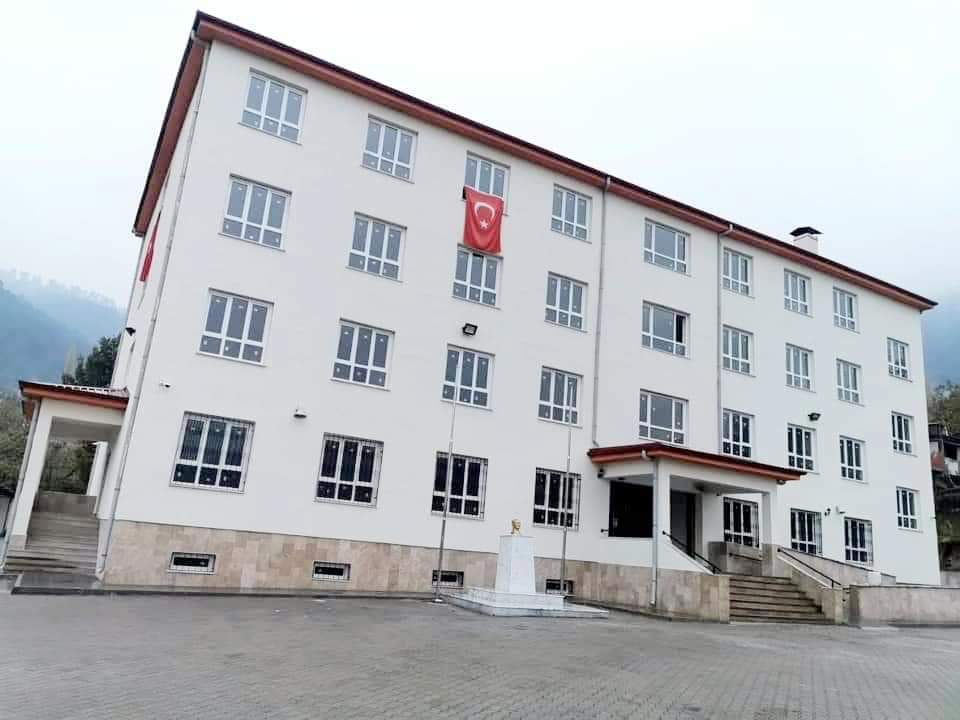 _OsmanOkumus's tweet photo. ✅İlçemizin #Doluca Mahallesi Şht.Ali Can İlkokulumuzda İnşaat çalışmalarında sona gelindi.
💠Allah devletimize ve milletimize zeval vermesin.
🙏Hayırlı uğurlu olsun. https://t.co/aexubKcw9k