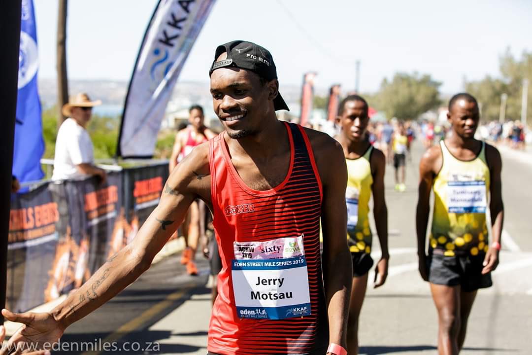 jerrymotsau's tweet photo. I’m a #funrunner https://t.co/7Ux4BUqwM3