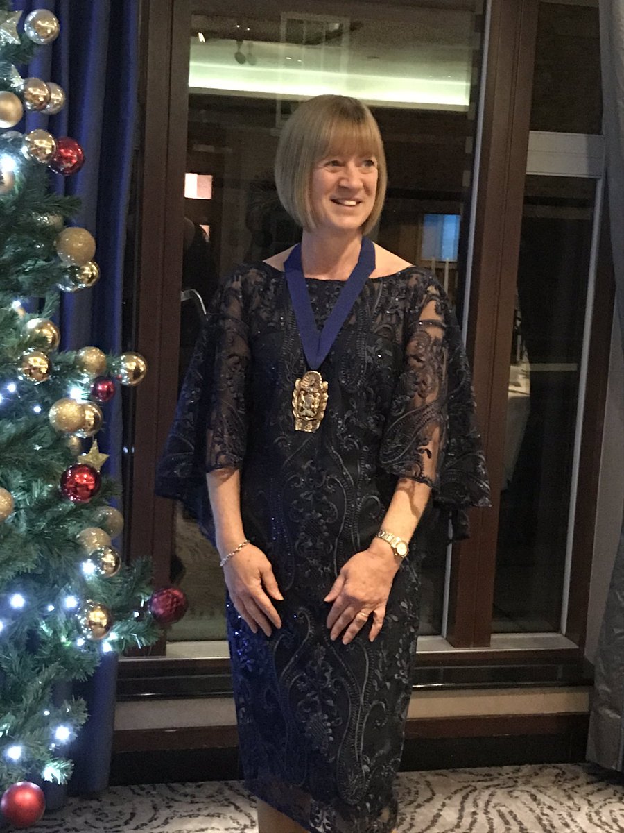 Carolyn_CIPFA's tweet photo. I was just reflecting, that’s me half way through my Presidential year, it has been an enjoyable whirlwind. Hope you listened to CIPFA Dec 2019 voxpop. Wishing you a wonderful Festive Period and hope to see you in the New Year for my next 6 months as President @Carolyn_CIPFA https://t.co/k6co0k34By