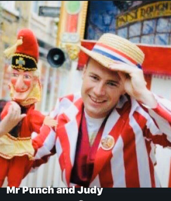 LittleChristma2's tweet photo. We have #Christmas Punch and Judy and Magic show through out the day along with all the rest of the Christmas fun here in #Littlechristmasinabigtop #Wimbledonpark https://t.co/izzJDUu0E1