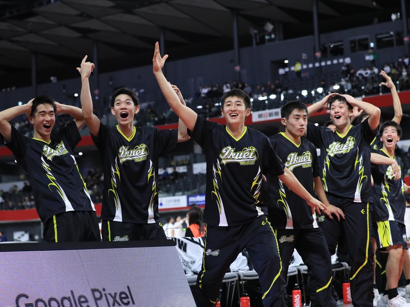bbking_jp's tweet photo. ⛹️試合結果⛹️
福大大濠、岡山商科大などが100点ゲームの好発進／ウィンターカップ男子1回戦
https://t.co/fV70iBZTiI
23日、武蔵野森総合スポーツプラザにて男子1回戦8試合が行われました。
#ウィンターカップ2019 #高校バスケ日本一 https://t.co/OvGktiDPQ3