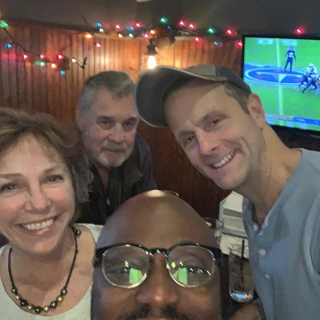 davidraleigh's tweet photo. Believe it. I’m at a sports bar.
1st and 10? Exactly. Of Stoli O! #whodat #whatsdat #wtf https://t.co/IOhYwClSuH https://t.co/VveS6ROSwQ