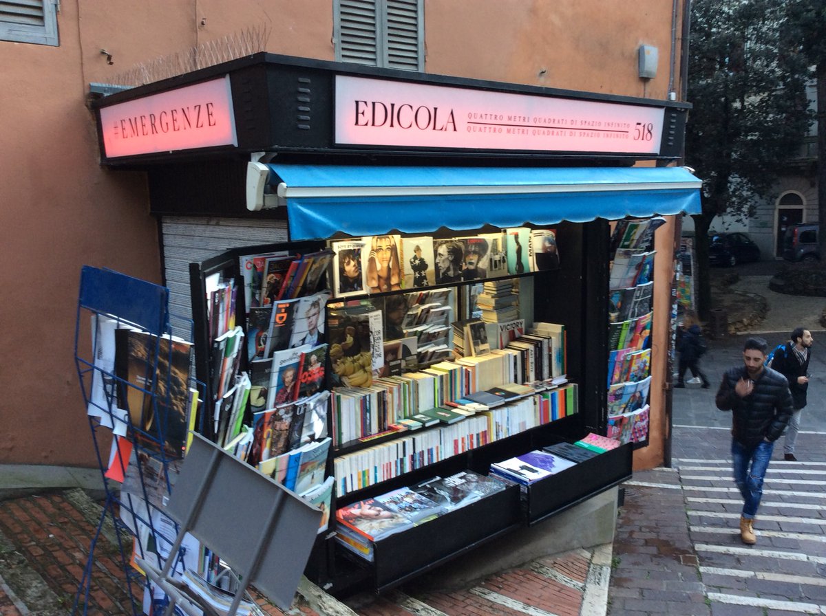 A Perugia un’edicola libreria che in quattro metri quadri spalanca un mondo... contento di essere passato da Edicola 518