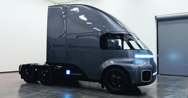 etransport's tweet photo. Perfekcyjne centrum dowodzenia kierowcy #neuronev #ciężarówka #przyszłość #elektryk https://t.co/gjz9IWH1VS https://t.co/F3KSZqxune