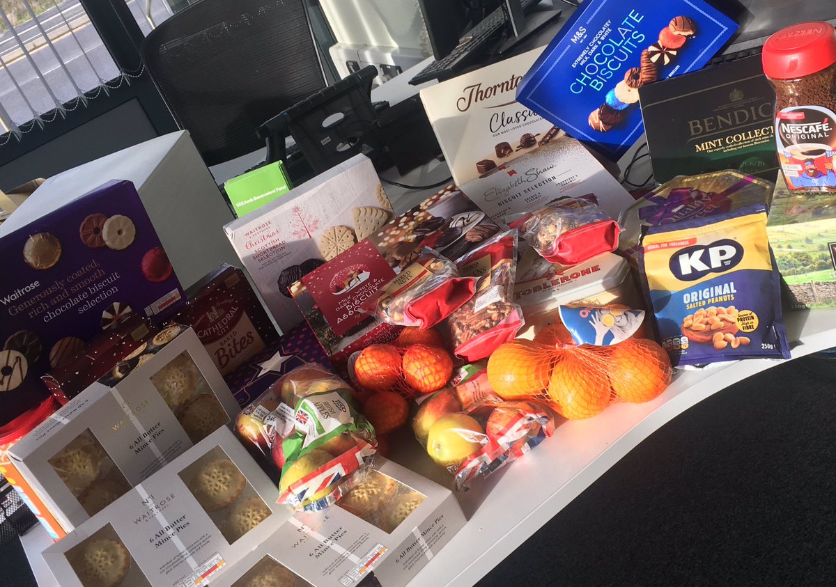Absolutely overwhelmed at the kindness and generosity of the lady who popped passed Ashford station to thank the #ambulance crews working over over #Christmas #ChristmasSpirit