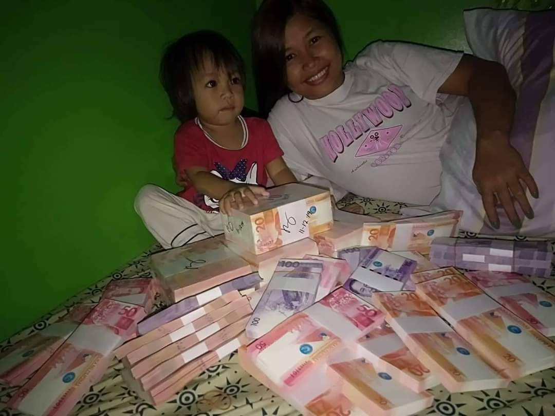 httpblre's tweet photo. in 2.7 seconds, retweet mo lang to may pera kana sa pasko. https://t.co/aZRkpf56no