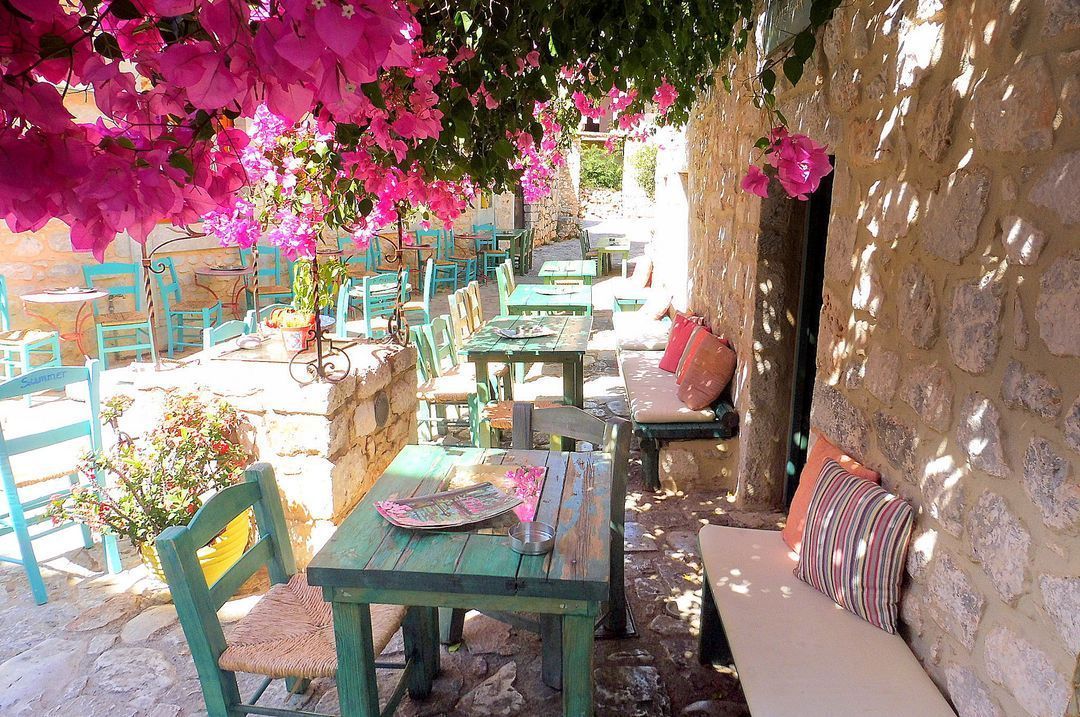 Greekacom's tweet photo. πAreopoli - A picturesque town of Mani
πΈ The photo was taken by the Greeka Community member @marijke (https://t.co/7FkGiDPe8B)
Join our community and discover the hidden treasures of Greece to plan your next holiday! π¬π·
https://t.co/5dQYTNO18T
#Greeka #Greekacommunity https://t.co/7QHi4lfVmX