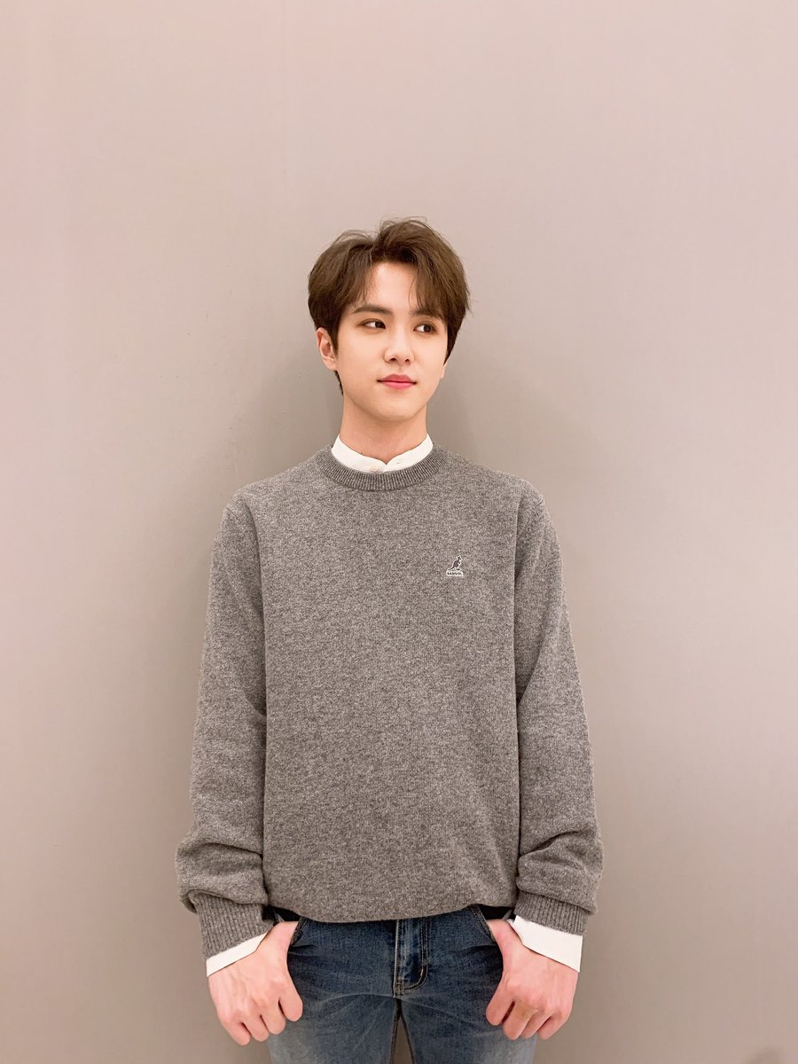 KDH_official's tweet photo. [#김동한] 🤨🤨 https://t.co/BRHavb0Ahk