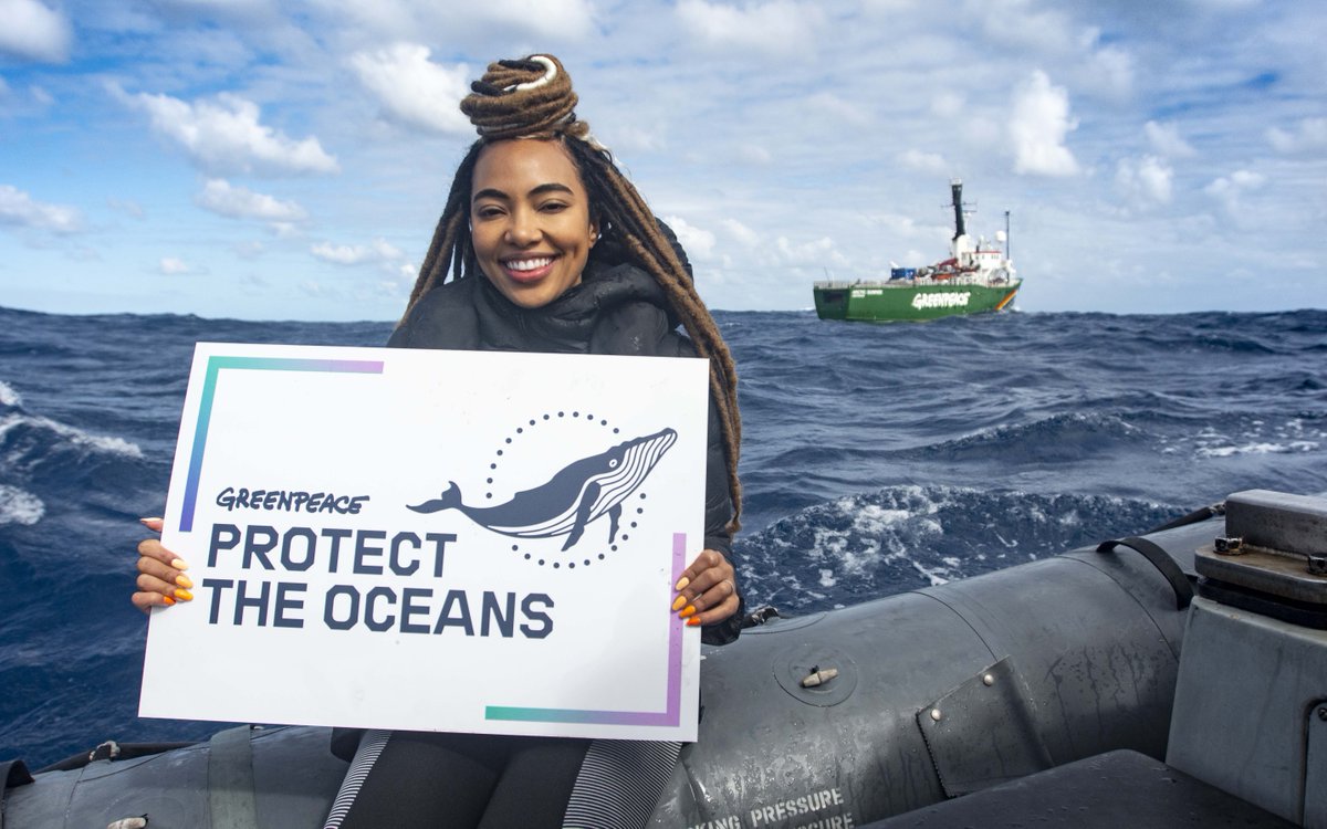 Greenpeaceafric's tweet photo. Before the year ends, we would like to give a big shout out to @AmandaDupont for being courageous enough to join us on our #MountVema expedition 🙌🙌. Will you join her in fighting to #ProtectTheOceans? >>
https://t.co/h533h9FayR https://t.co/DCQp1tLlQJ