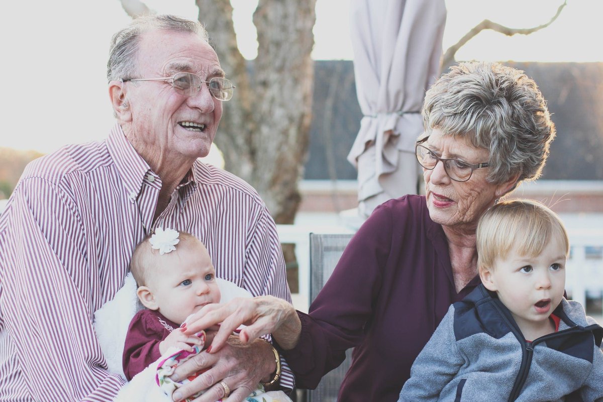 EH_Solicitors's tweet photo. Is it time to consider safeguarding the future for your family and loved ones? Learn about writing a will here: https://t.co/Ovh3skzFWE https://t.co/jAAcJvm8Qb