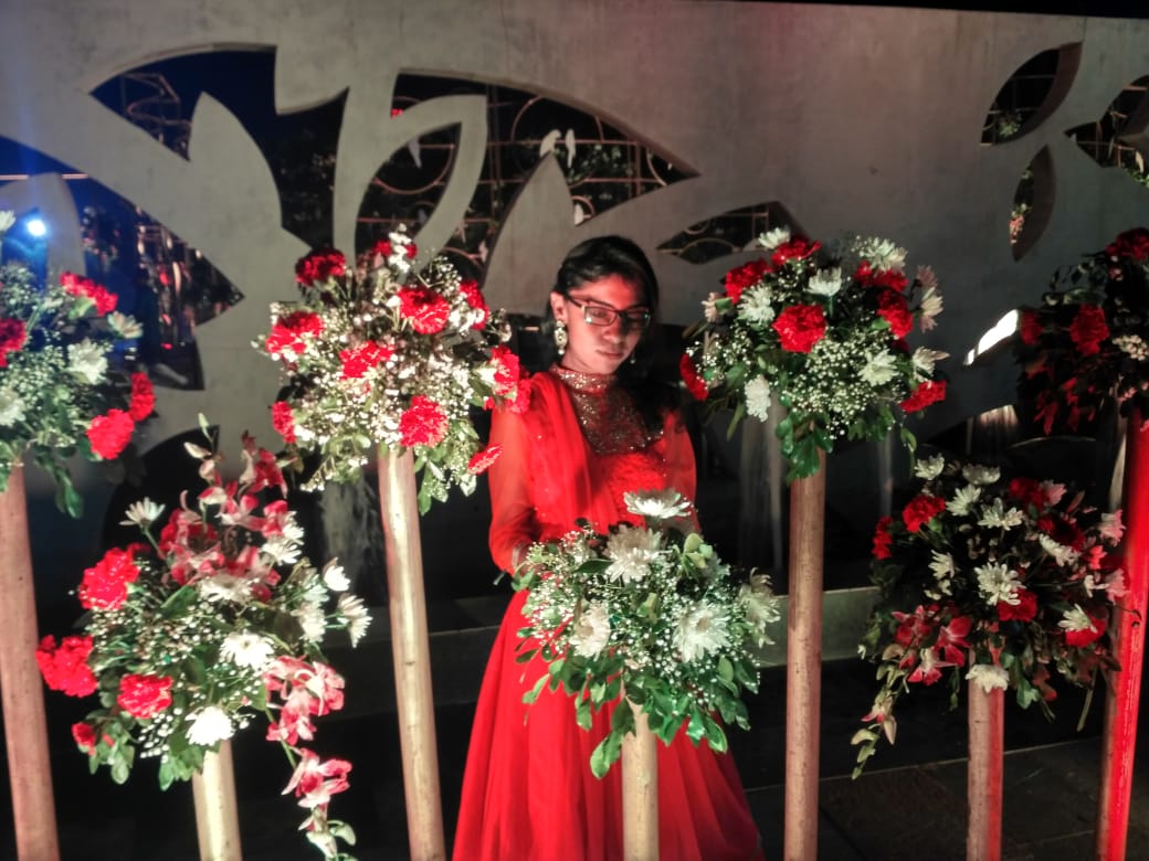 Vrushti_11's tweet photo. @TataStryder @india4contests @Contest @Contest_in @Contest_Hub @ContestsInIndia @Contestmumbai @ContestJinn #GuideToSanta 🎅
#Christmas

🥰 Red Happiness 🥳

@TataStryder 

Join&amp;win
@avii4ever
@GeeknGlam 
@Aka5hKr
@karan875 
@3Madhvi
@FiveFoot5
@DivzArjun
@chilled_Sup 
@DJ_Bhayani 
@Vaibhav17m 
@imPalak18
@mysterioussu 
@blessedkamal
@Heart_loverR
@Queen_Kitten7
@Ramhari97 https://t.co/x392YNVrbs