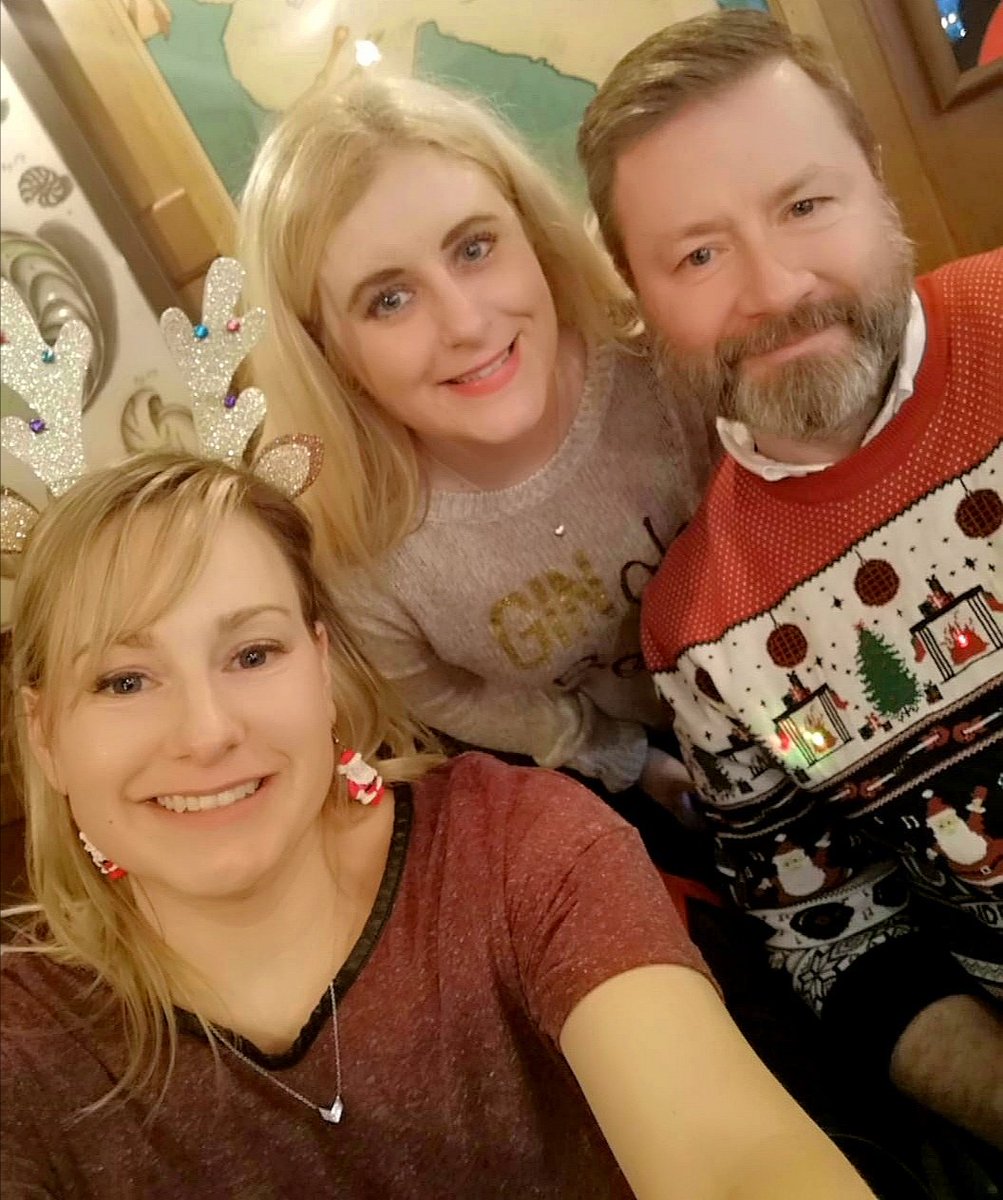 Merry Christmas from the Alliance Homes sales team 🎁🎅🦌❄️☃️🎄