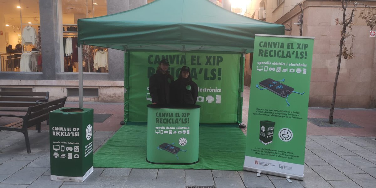 La campanya de recollida selectiva de RAEE "Canvia el xip. Recicla'ls" arriba als municipis! 🏠🏡🏘🏫

Vine a conèixer com fer una correcta gestió dels aparells elèctrics i electrònics que ja no funcionen! ♻️

Consulta els municipis on ens trobareu: bit.ly/2MlVFWK