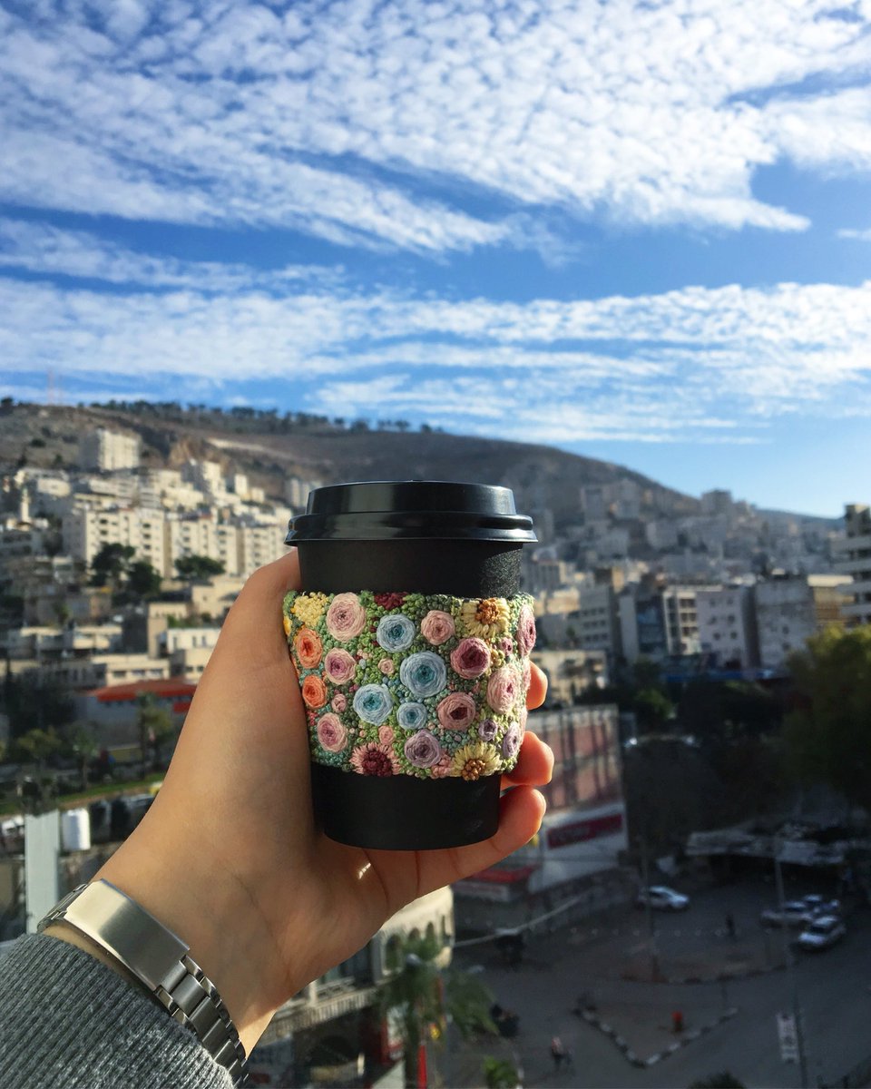 AsmaMusleh's tweet photo. التطريز حب آخر🌸
شغلي 💛
#embroidery https://t.co/7uQ170J38Z