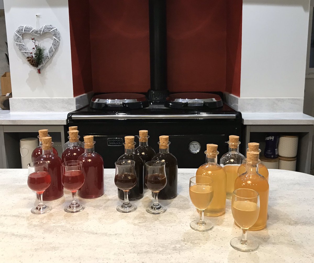 Simon gunn tweet media