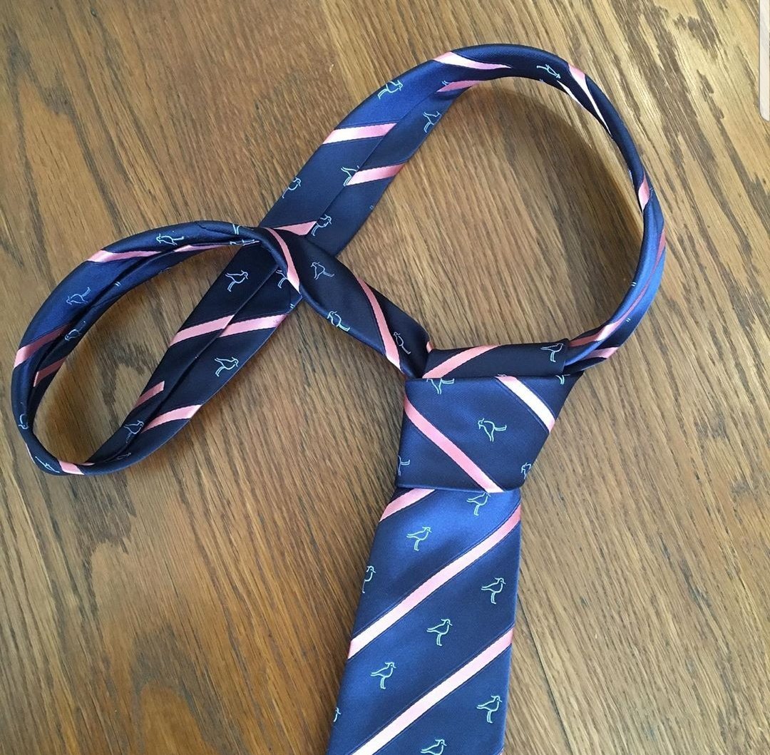 La corbata oficial de los Teros, la que usaron en el Mundial, está sólo en <a href="/KickOff_uy/">KickOff</a>. Lindo regalo para esta Navidad!