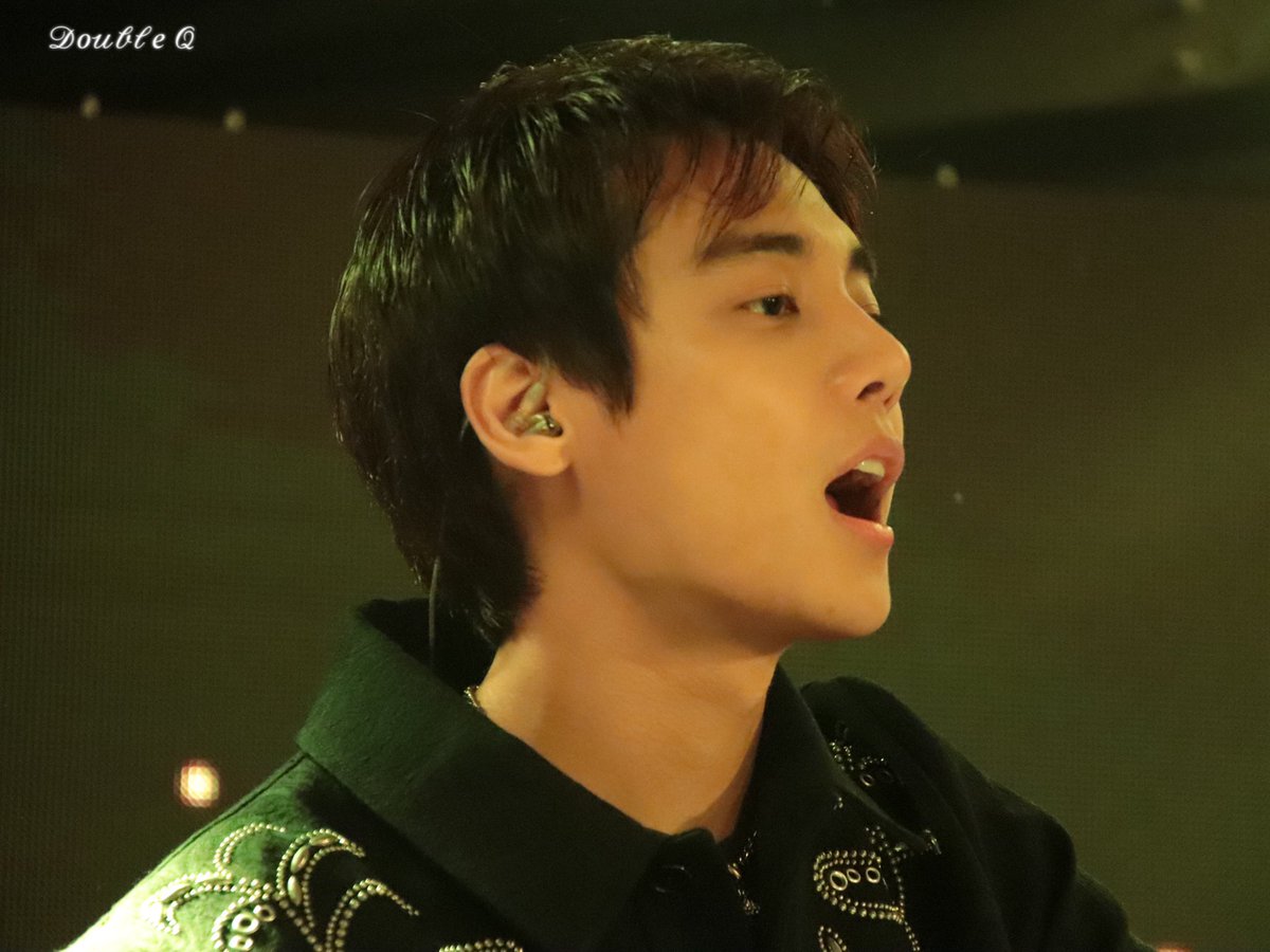 DoubleQ97's tweet photo. 2019.12.21
首尔公演 36
𝔻𝕠 𝕟𝕠𝕥 𝕔𝕦𝕥 𝕞𝕪 𝕔𝕣𝕖𝕕𝕚𝕥 𝕋𝕙𝕩.
#ONE
#JAEWON
#원
#정제원
#PRVT01SEOUL https://t.co/FMohE0vDJx