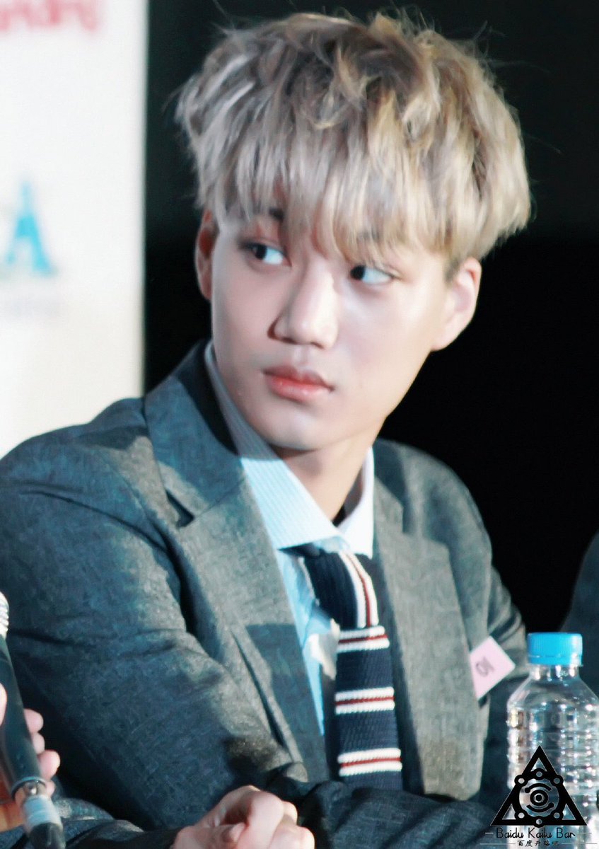 wouldyousejong's tweet photo. 종인이 이날 아니야ㅠ?? https://t.co/4q14L2fnPC