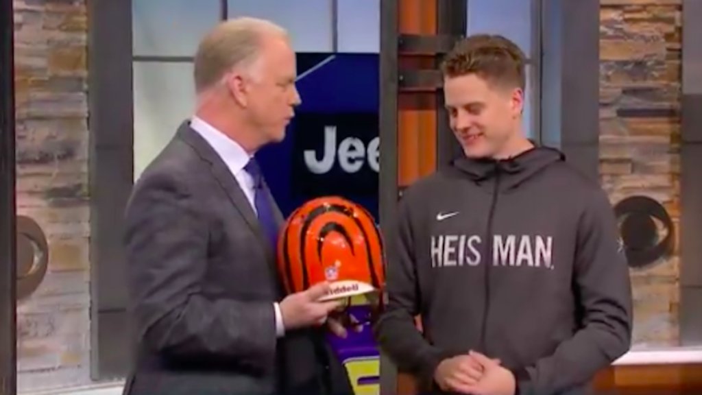 MillironSports's tweet photo. Wake Up With Future Bengal Joe Burrow’s Heisman Highlight Reel https://t.co/r9Bf2uRttj https://t.co/XhcOFEQnTy