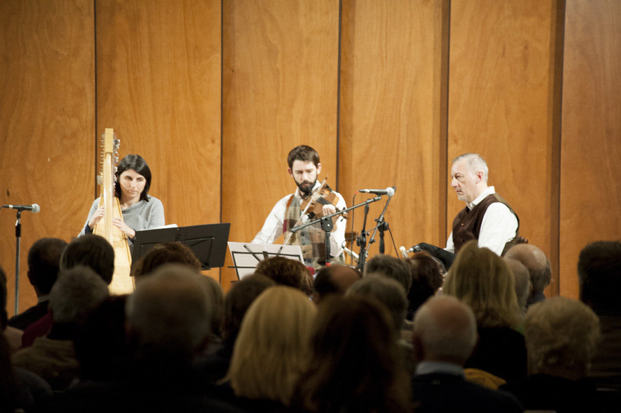 FCSCampostrini's tweet photo. Il concerto "A Night in Bethlehem" con il Trio O’Carolan martedì 17 dicembre alla Fondazione Campostrini #natale2019 #fondazionecampostrini https://t.co/Zd4bOSumeY