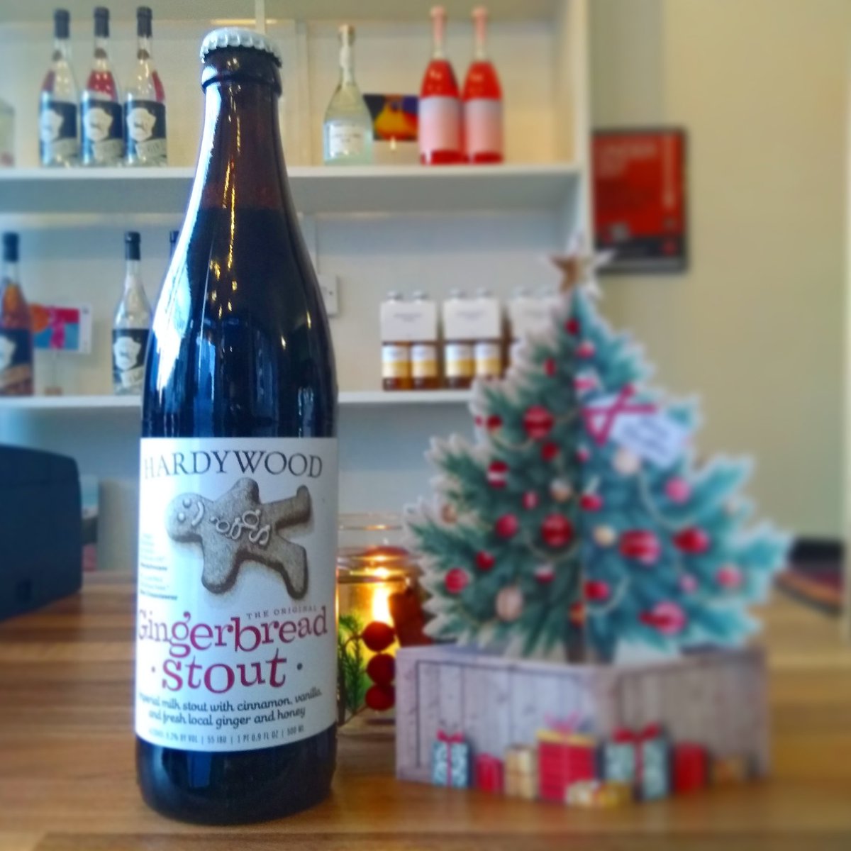 HighRoadBottles's tweet photo. NEW IN: @Hardywood's Gingerbread Stout (9.2%). Christmas in a bottle and with enough alcohol to make even Scrooge jolly! 🎅🎄🤶☃️

#craftbeer #christmas #se13 #lewisham #lewishamlocal https://t.co/X9S9co3n9V