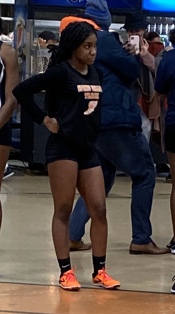 damann44's tweet photo. Great job by Spring Valley’s Regine Mesidor taking 2nd place in the 55m dash against some great competition against NJ top Sprinters. A new personal Best time of 7.46 https://t.co/Km9dRrzGpU