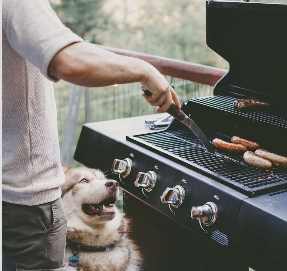 MeatmeCA's tweet photo. DAY 2 OF #MEATMAS IS HERE! ๐
๐ปโ
โ
Today, we are giving you a special deal on our 100% grass fed and finished dry aged dinner sausages! โ
โ
Just put 7 of them in your cart and enter the code SAUSAGEPARTY at checkout and you'll see a little magic happen โจโ https://t.co/CkaDrAhNfz