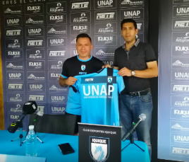 TigreDeportes's tweet photo. En pocos minutos mas comienza el @TigreDeportes y todo los que nos dejo  la presentacion de los nuevos refuerzos #Caroca #Schultz #Saavedra #Ramos en @ClubDIquique  para temporada 2020..
@VilasRadio @doniquique @CDF_cl @laestrellaiqq https://t.co/SVzeDDwvO6