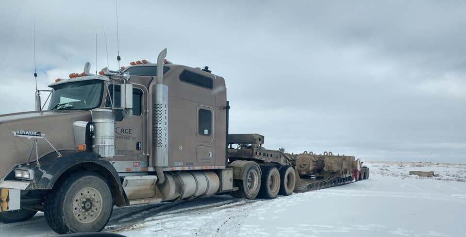 Christmas &amp; New Year’s oversize load travel restrictions, aceheavyhaul.com/holiday-travel…