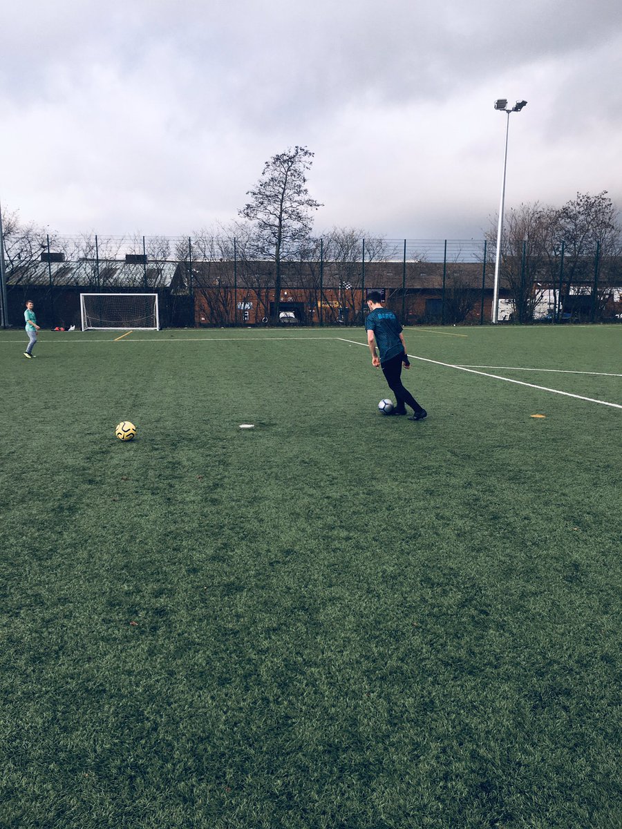 TheBMFCofficial's tweet photo. 💪🏻 | The lads hard at work before the Christmas break, all ready for our next fixture in January...

Can we get back to back victories for the first time in Brian Munich history? 

#BMFC #HardWork #Motivation https://t.co/Gr8sl9rKzM